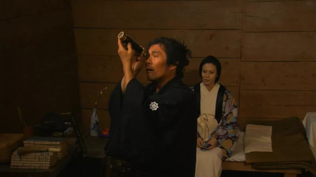 为什么日本人这么爱工作,为什么有人羡慕日本男人