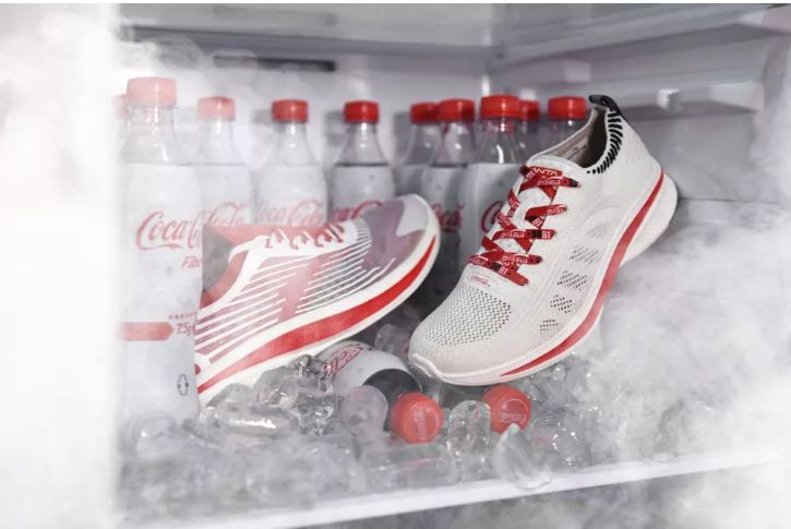 年入241亿，中国最强爆品制造机：这款国货让外国人疯狂排队，有什么秘密*器武**？