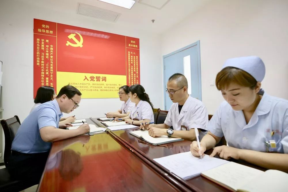 省精神卫生中心“心灵天使”的十二时辰