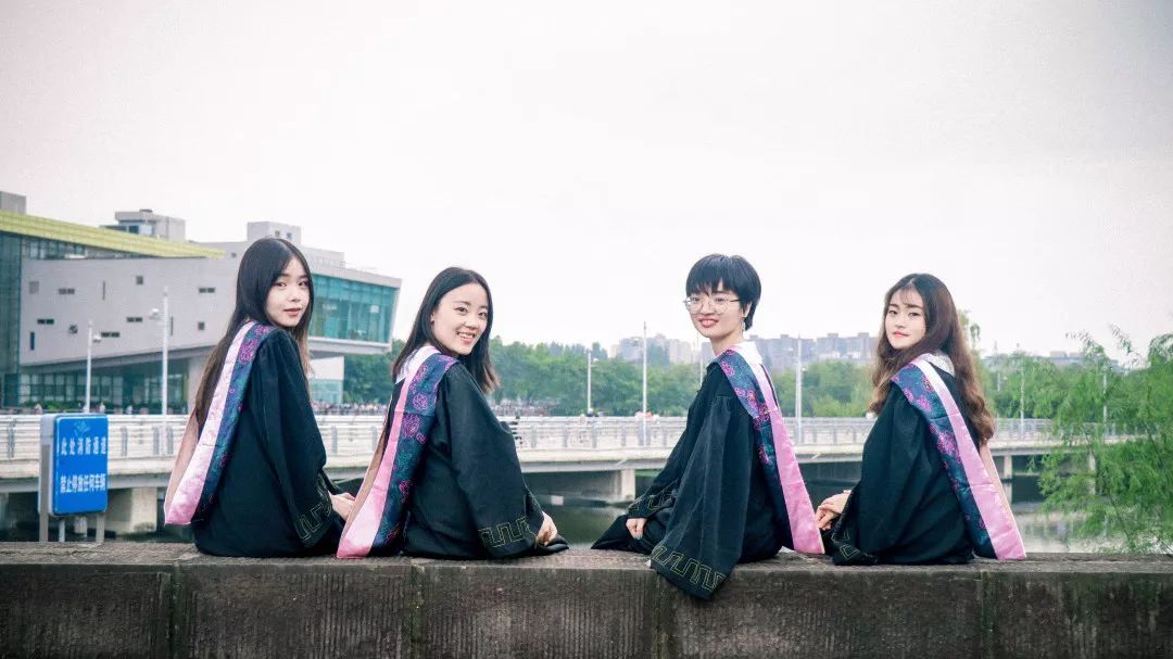 再见宜宾完整版,再见江小白歌曲