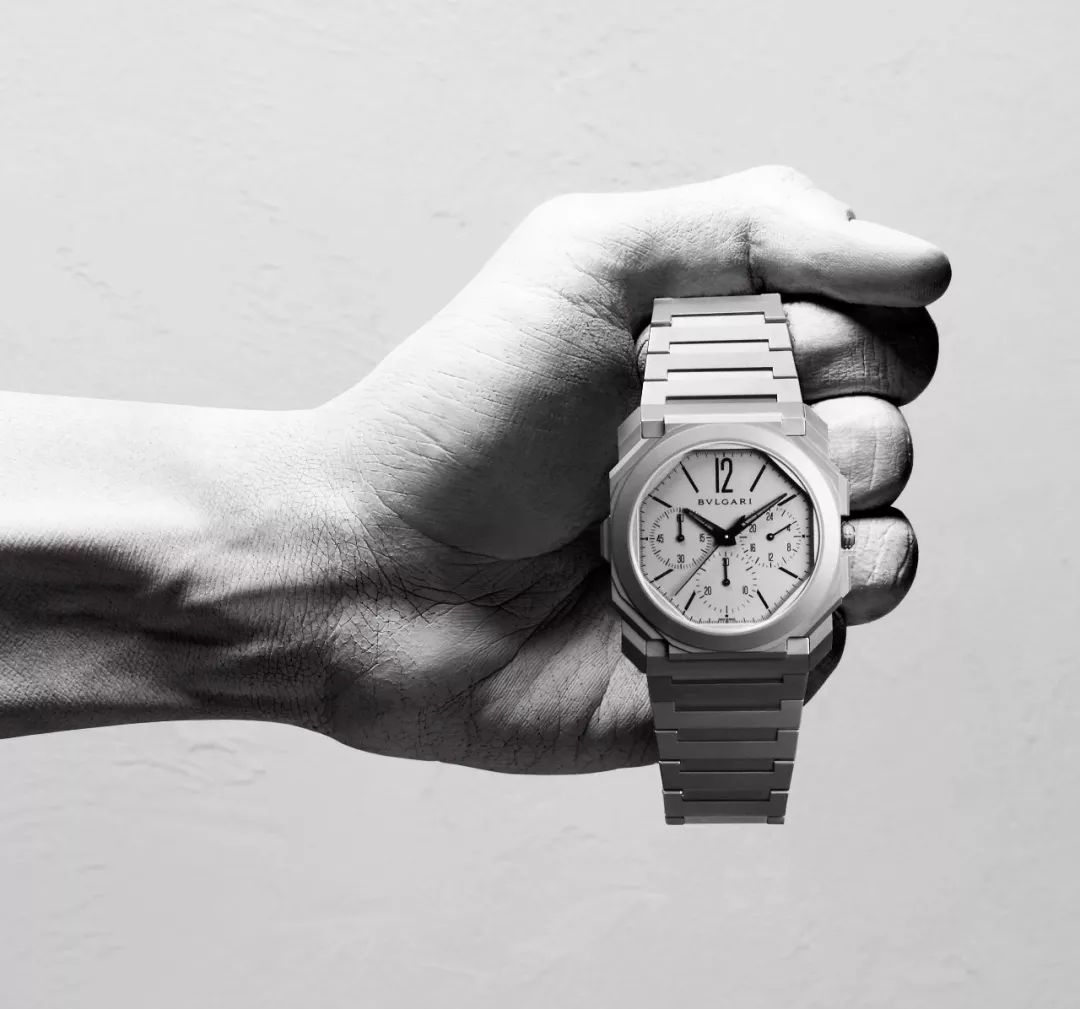 别拿豆包不当干粮，手表超薄也是一种复杂功能；哈雷摩托车和它的追赶者差在哪里？座头距