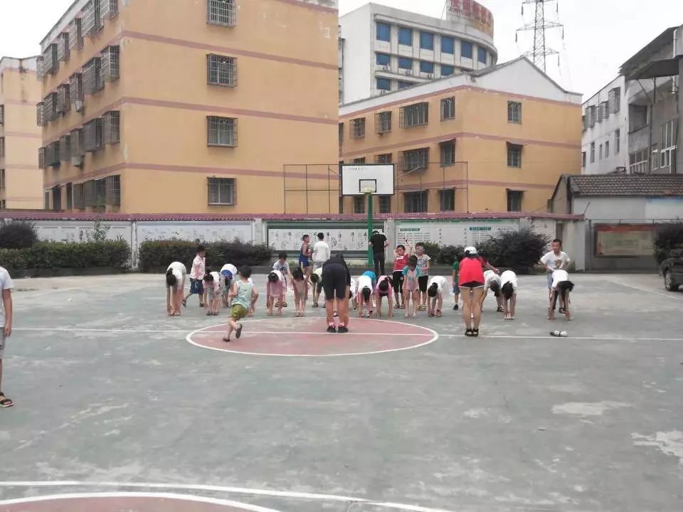 青佑之光志愿,三下乡服务志愿者活动怎么报名