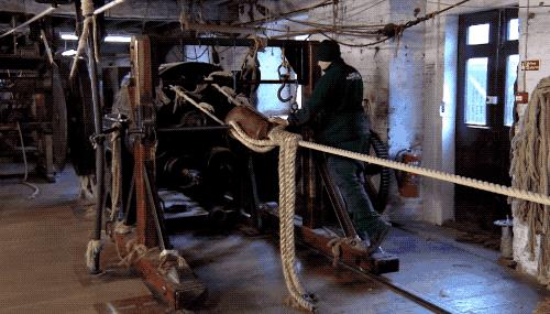 麻花绳子怎么弄,麻花辫绳子怎么拧