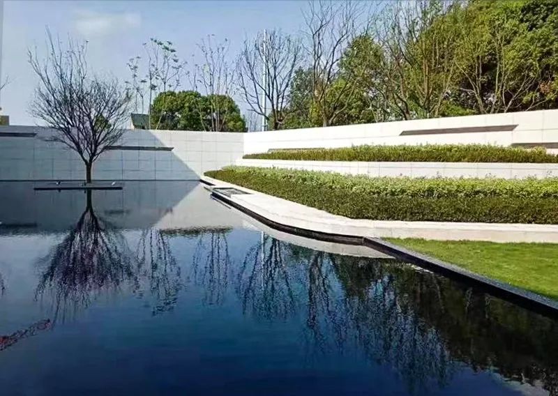 执极简之笔与艺术之尺，勾勒未来之城丨新力帝泊湾