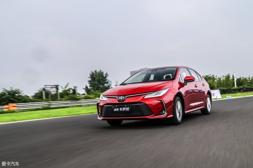 12代卡罗拉上市时间,丰田卡罗拉从第一代到12代