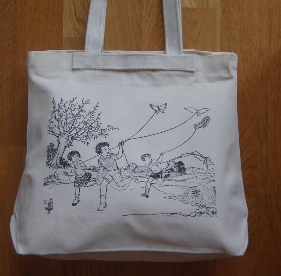 你与时尚只差一步的包包,你与时尚只差一个编织包的距离