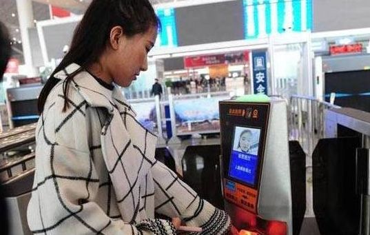 重庆西站可以刷乘车码检票吗,重庆西站用身份证可以直接进站吗