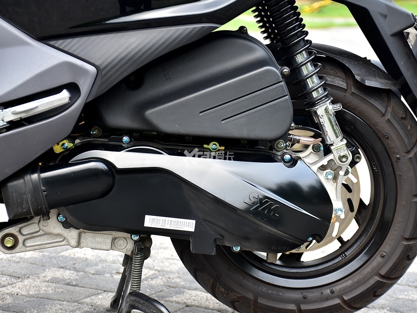 适合新手而且安全性高的摩托车,安全性高的摩托车推荐