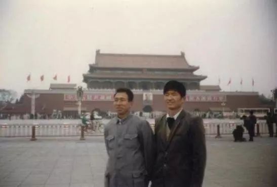 暴露你年纪的时候到了,暴露你的年龄的时候到了