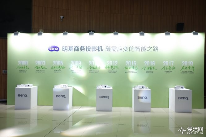 明基最新激光投影,明基投影最新款