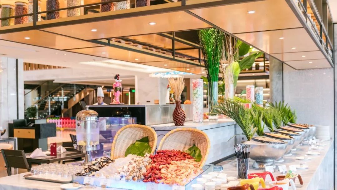 超豪华星级体验自助!129元即可体验360°江景环绕