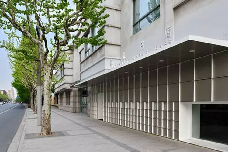 深夜读书的书店有哪些,到书店看书享受一份难得的宁静