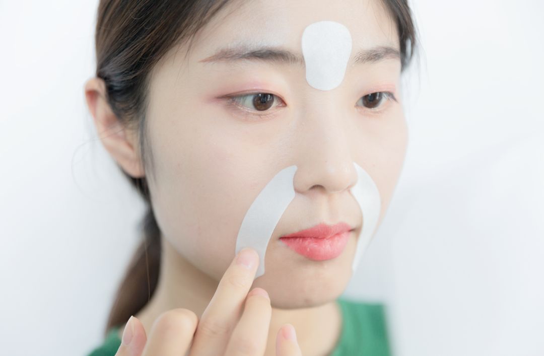 法令纹又黑又长,法令纹又深又长好吗