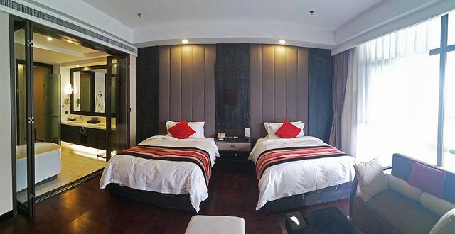 辽宁最刺激的水上乐园,抚顺皇家海洋乐园过山车