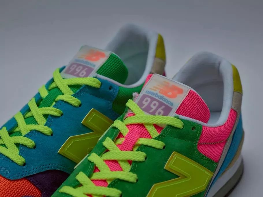 男生骚起来没女生什么事，5款「骚系球鞋」让你的回头率爆表