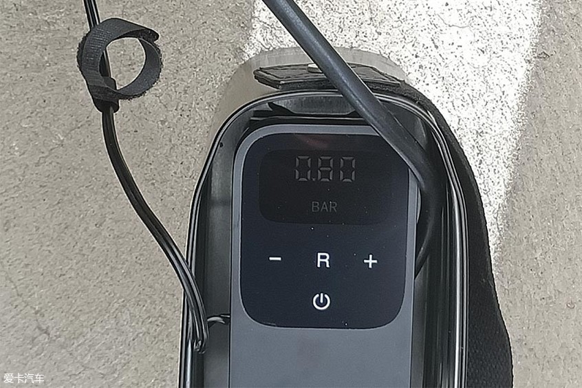 车载充气泵固特异和米其林哪个好,固特异米其林与倍思充气泵哪个好