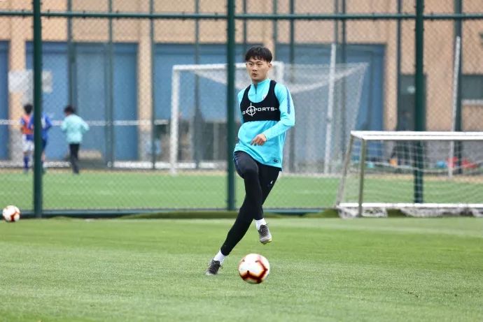 上海申花100强,蒋圣龙对申花的评价