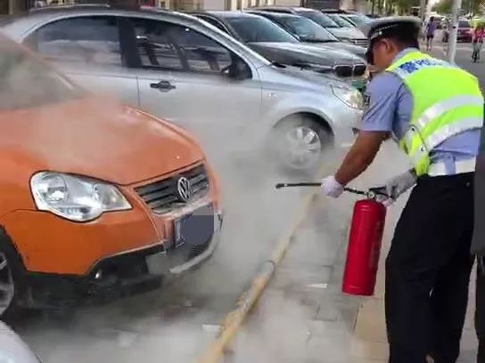 沧州车辆自燃北环,沧州车辆自燃事件