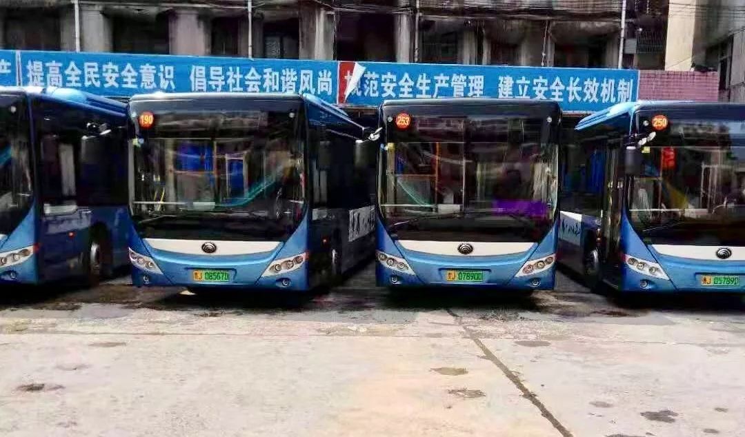 都匀61路公交线路查询,都匀11路公交线路怎样走