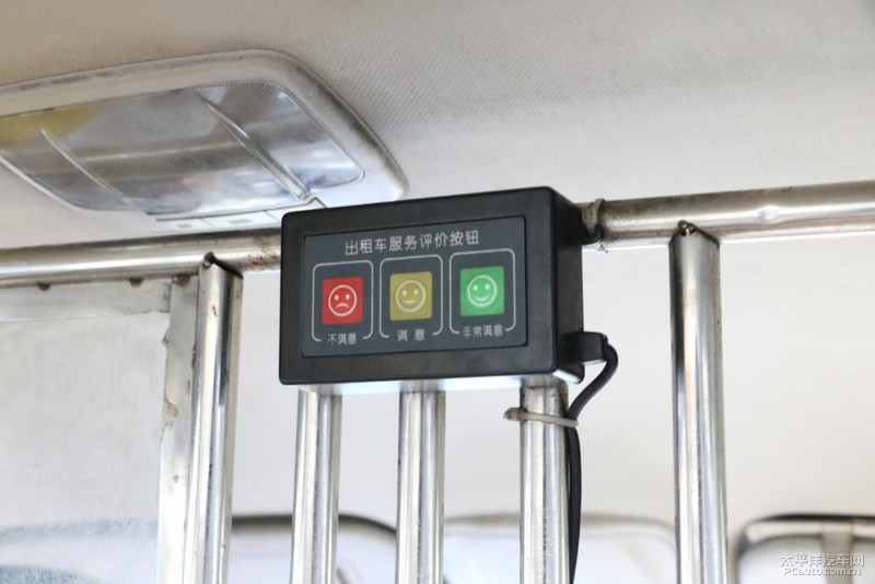 广州黄颜色的出租车 (广州出租车为什么这么多颜色)