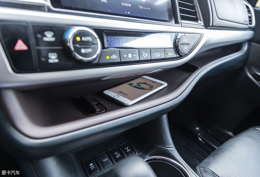 2018新款丰田汉兰达舒适驾驶体验,试驾丰田汉兰达越野能力