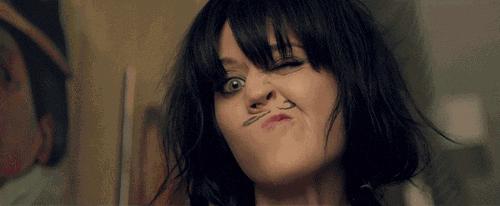 女人竟然长了胡子,女孩子长胡子用脱毛膏