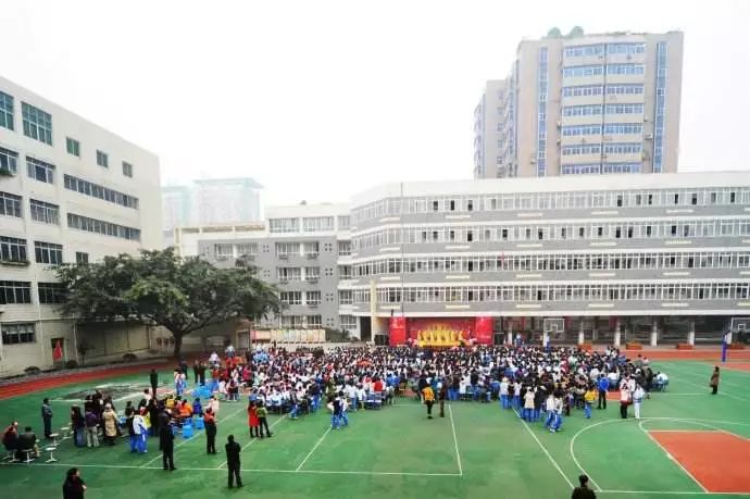 解读成都中学排名,成都52中学现状