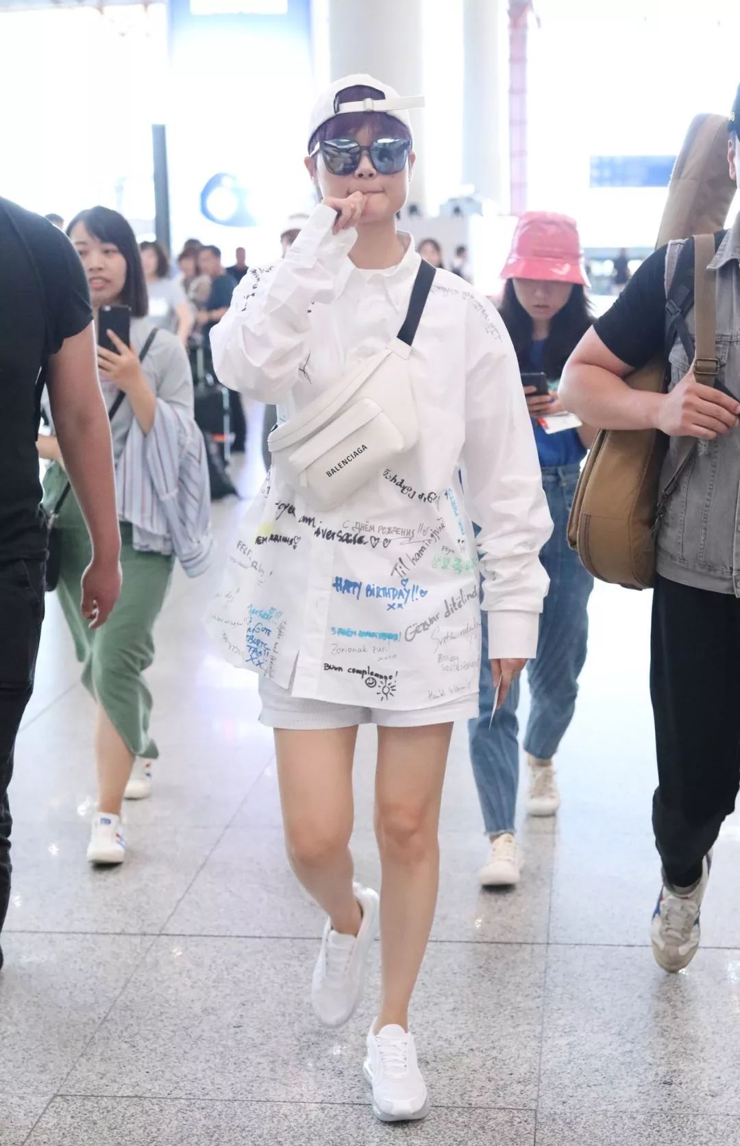 杨幂的男朋友穿什么衣服好看,杨幂穿男人衣服