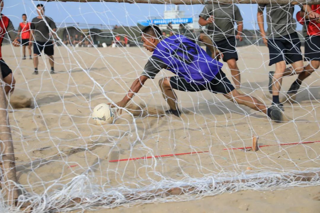 沙滩踢足球转场,沙滩踢足球