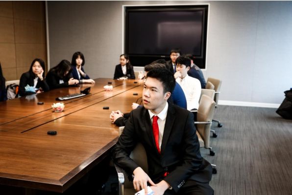 你用一周刷完《庆余年》,学霸却用10天拿下名校:沃顿哥大顶尖活动来袭