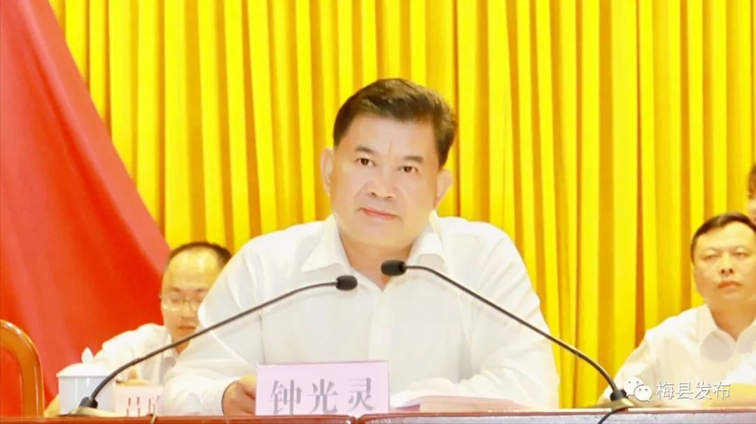 先进事迹展板图片,先进事迹展板