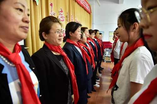 鍚戦槼灏忓绮惧姛鎶ュ浗,涓嶅繕鍒濆績鍚戦槼涓