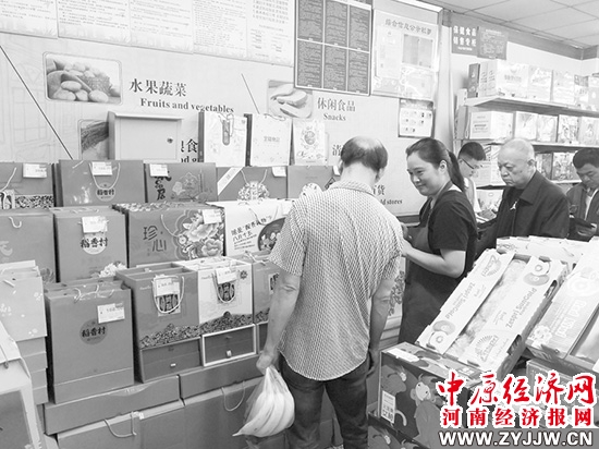 中秋临近月饼大战悄然打响,中秋将至月饼抢鲜上市流行定制