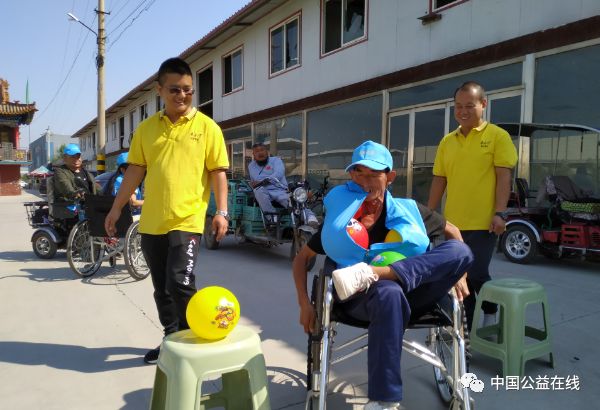 山西香丹清商贸有限公司携手忻州九康大药房慰问脊髓损伤残友