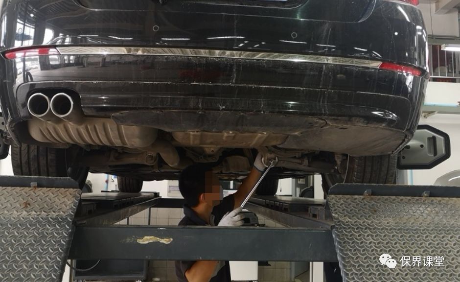 修车四轮定位是最后一步吗,定损四轮定位数据有问题