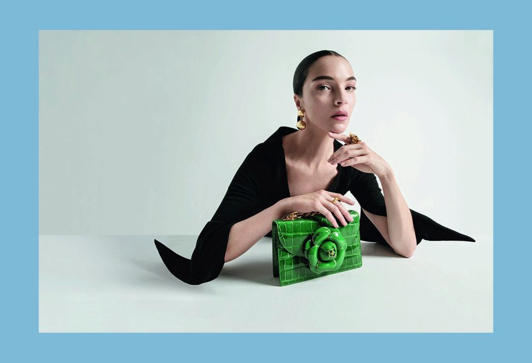 每天重复一件事就是帮大家变美,男人女人都在让自己变美