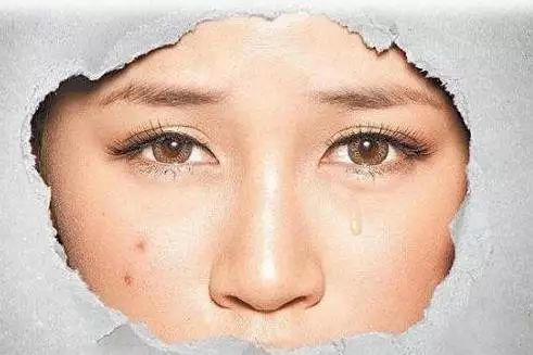 贵妇面膜wemi黄金胶原臻颜软膜,补水到爆炸一款日本的隐藏面膜