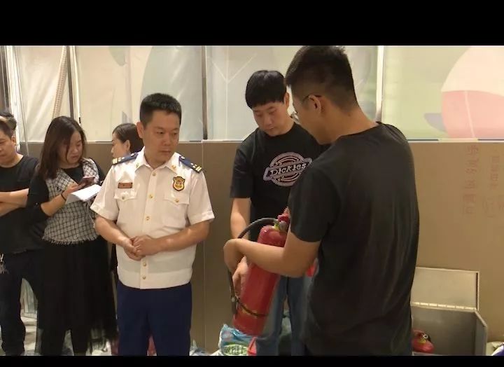 关于太原火灾事故的通报,太原茂业着火最新消息