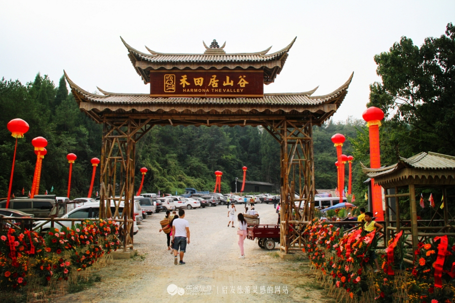 张家界森林公园自由行住宿推荐,张家界国家森林公园旅游住宿攻略