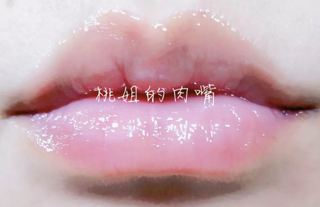 花瓣唇怎么涂唇膏,花瓣唇该如何涂口红