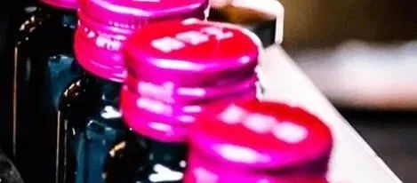 明明是普通食品，微商品牌“颜如玉”“摇身一变”竟成胶原养颜第一品牌，梨大胆公司真敢大胆宣传