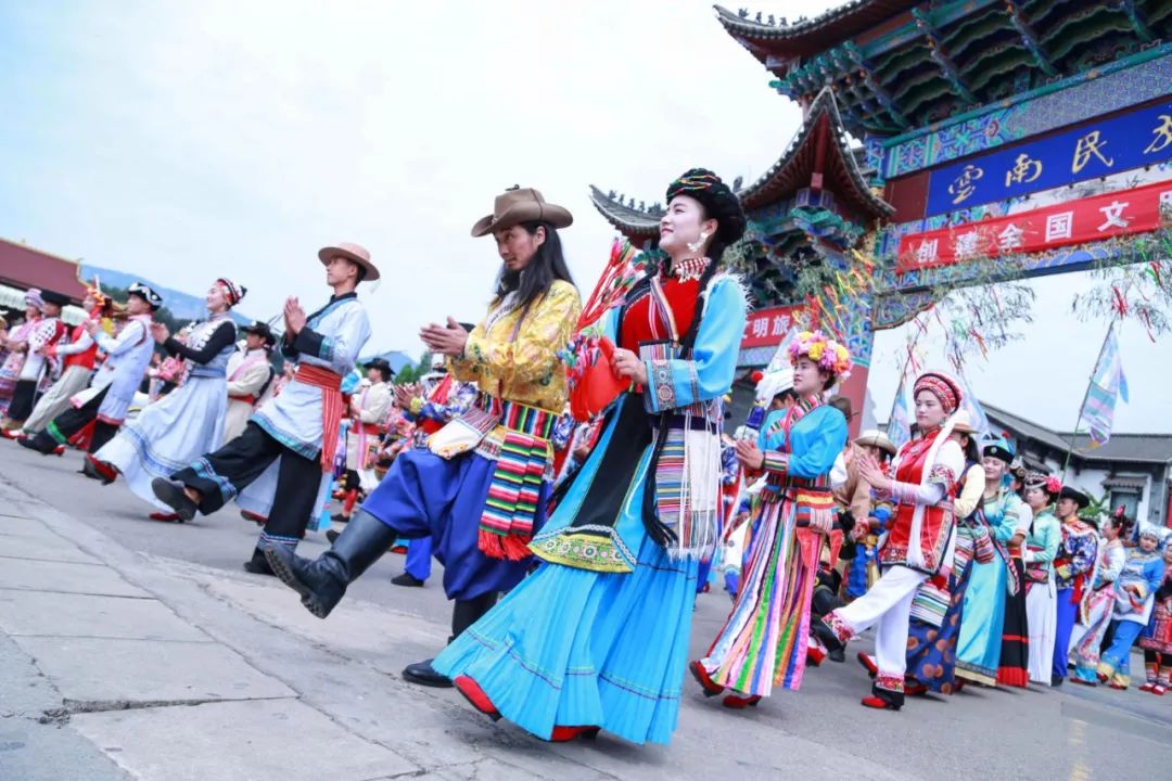 壮丽70年|国庆黄金周，您有一份来自昆明的礼物请查收