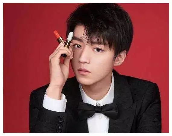 为什么要找男演员代言化妆品？？王一博、沈腾......真的都很灾难啊