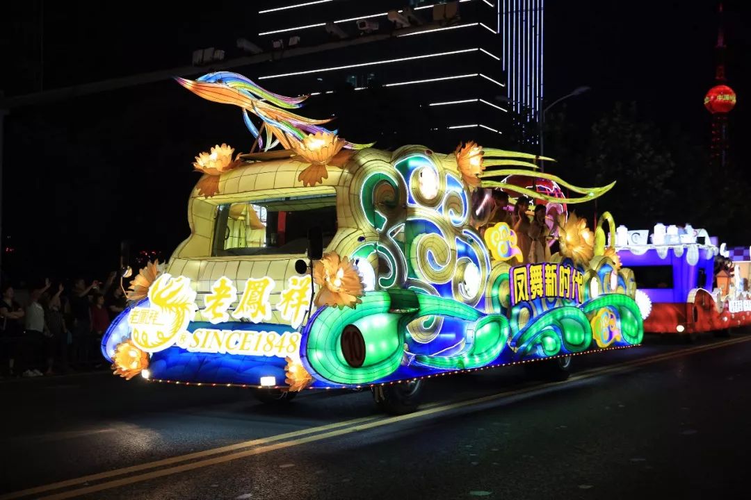 上海旅游节花车巡游2007,上海旅游节花车巡游图片视频