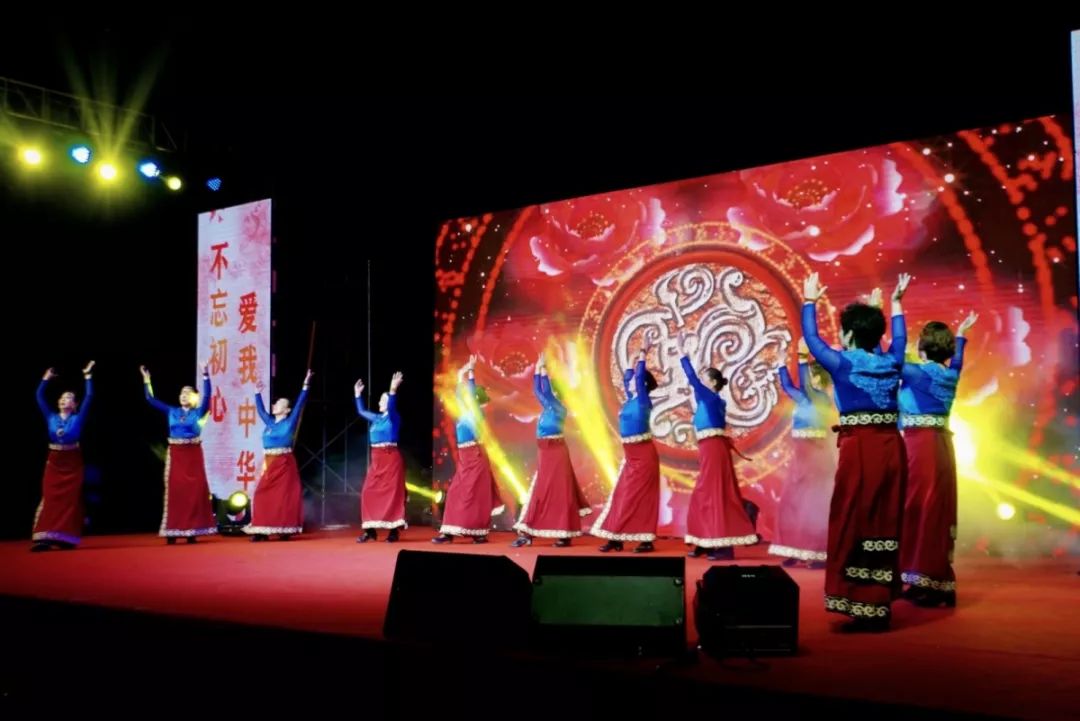 青春西航人共圆家国梦|西安航空学院庆祝新中国成立70周年暨2019年迎新晚会成功举办