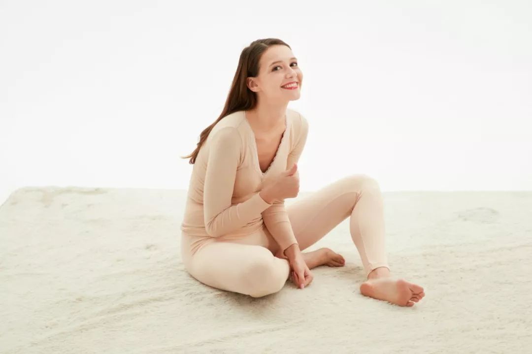 日本妹子内衣穿搭,日本妹子穿塑身衣