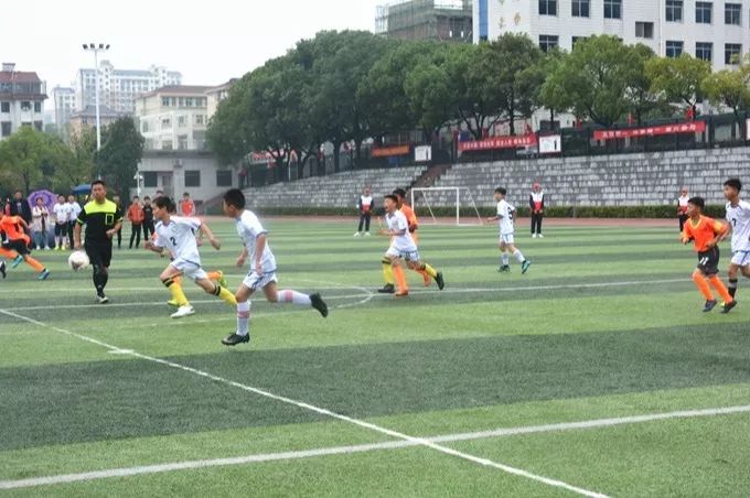 校园足球绿茵赛,绿茵场足球联赛