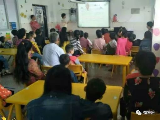 以实际行动迎接全国扶贫日,扶贫日送温暖助力精准扶贫