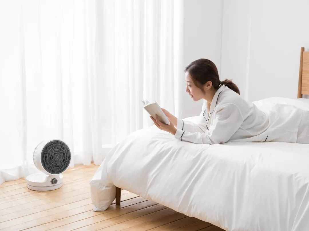 可折叠智能暖风机,可烘干衣物的暖风机