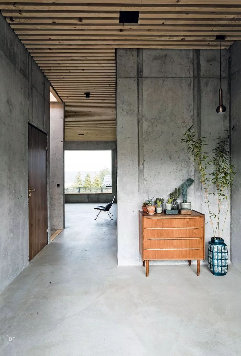 一面水泥墙惊艳了整个院子,水泥墙中式风格